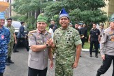 Jalin Soliditas dan Kebersamaan, Danrem 031/WB Hadiri Acara Kenal Pamit Kapolda Riau.