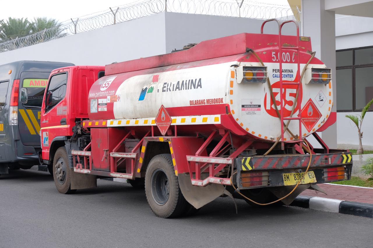 Kencing Solar Karyawan Operator Feeling Set di TBBM Pertamina Dumai Digulung Polda Riau