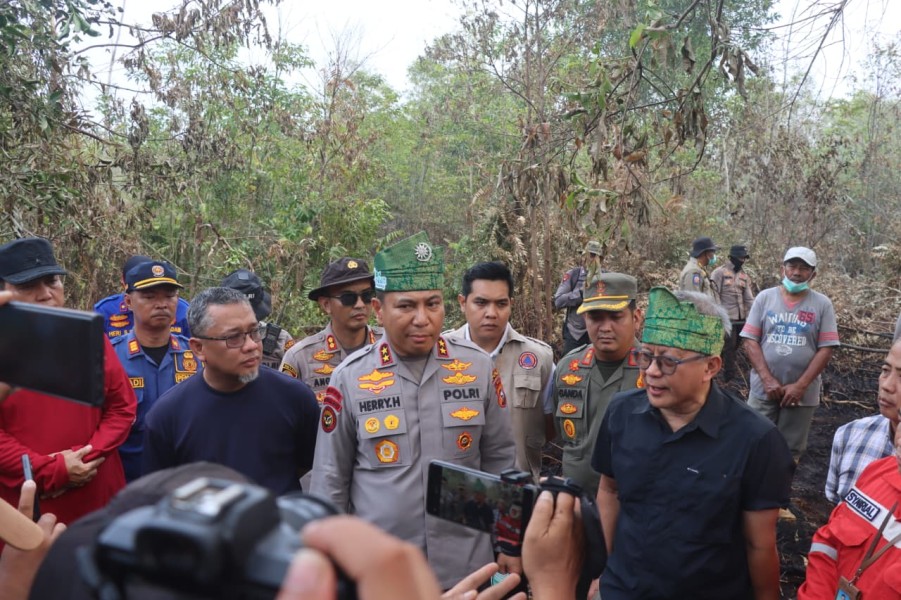 Kapolda Riau: Karhutla Dumai Mulai Terkendali, Kolaborasi Jadi Kunci