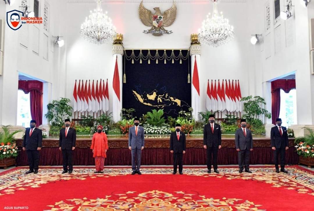 Jokowi Lantik Enam Mentri Baru Untuk Kabinet Indonesia Maju