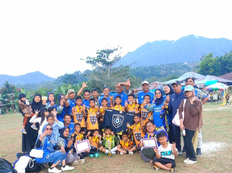 Dengan Pemain Binaan Sendiri, Persekat Dumai Juara III Turnamen Sepakbola U-10, Sumbar-Riau-Jambi