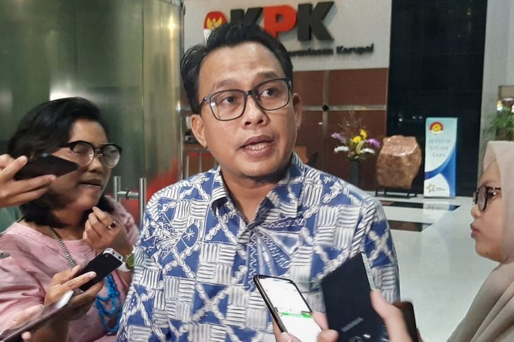 KPK Panggil Dua Saksi Kasus Suap Pengadaan Bansos COVID-19