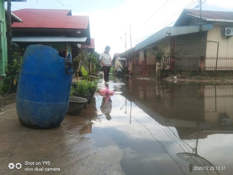 Dumai Diguyur Hujan, Dalam Satu Jam RT 17 Terendam Banjir