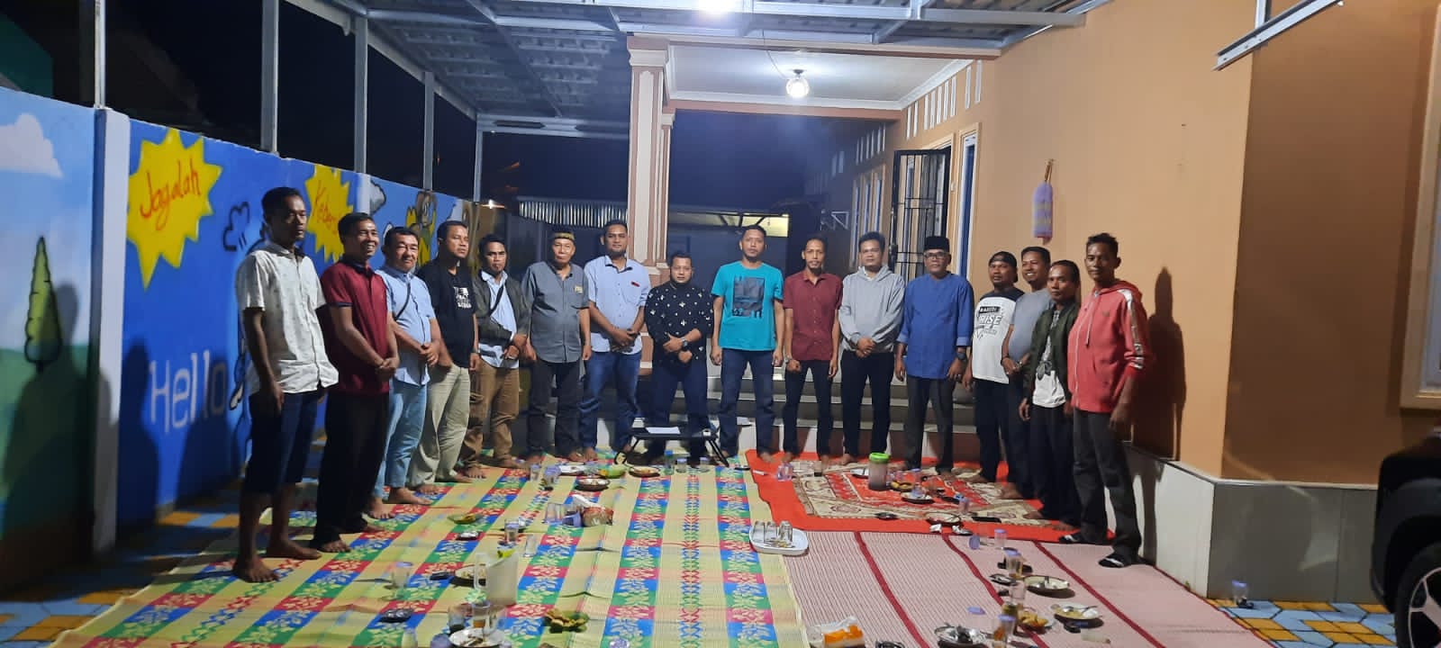 Perkumpulan Masyarakat Purnama Bersatu ( PMPB ) Melakukan Pengawasan Terhadap Armada Perusahaan Yang Tidak Mengindahkan Permintaan Masyarakat Purnama