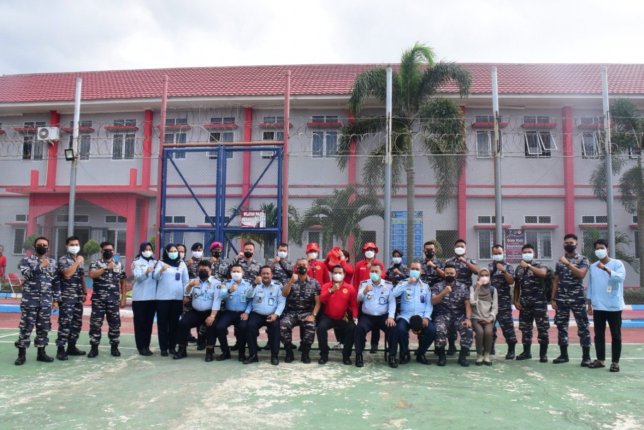 Percepat  Vaksinasi Covid-19, Lantamal IV Serbu Lapas Dan  Rutan di Tanjungpinang