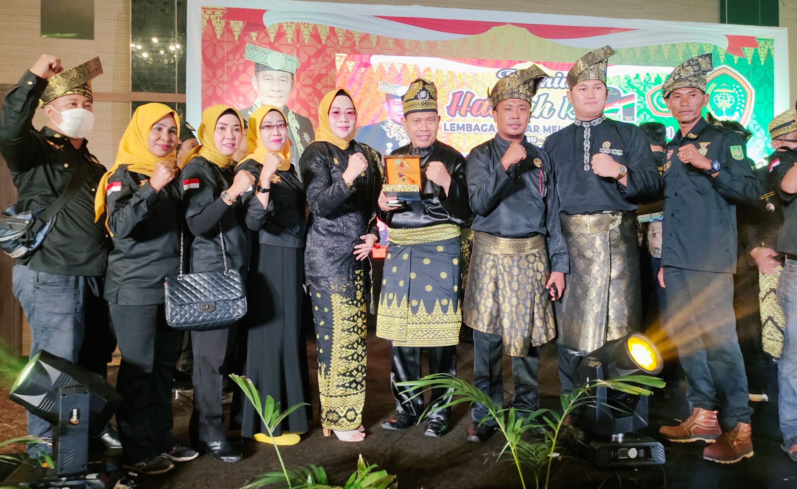 Harlah LLMB Ke-21, Panglima Besar Beri Penghargaan Kepada DPD LLMB Dumai