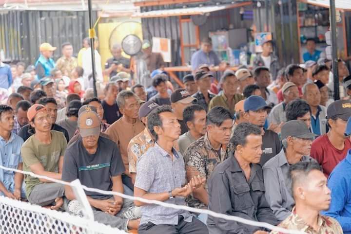 Ratusan Nelayan Nyatakan Sikap Dukung Pasangan ASET