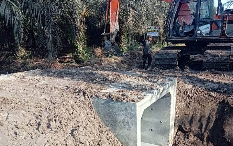 TMMD ke 124 Kodim 0320 Pembangunan Box Culvert  Sangat Dinantikan Warga