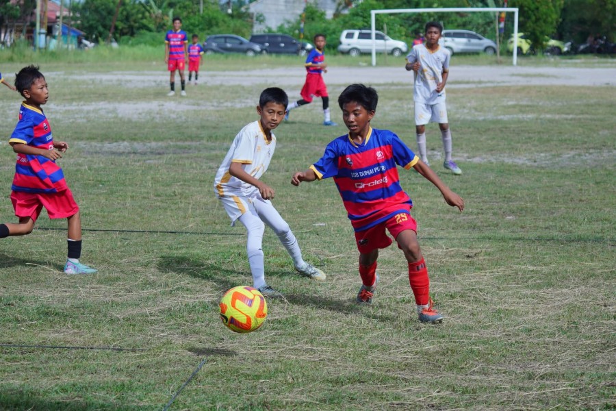Tokoh Muda Majukan Sepakbola Lewat Liga Tjitra Moergha