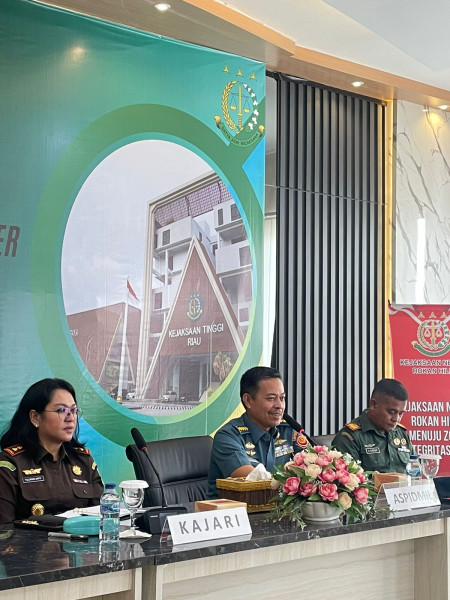 Kunjungan Kerja Asisten Pidana Militer Kejaksaan Tinggi Riau Di Kejaksaan Negeri Rokan Hilir