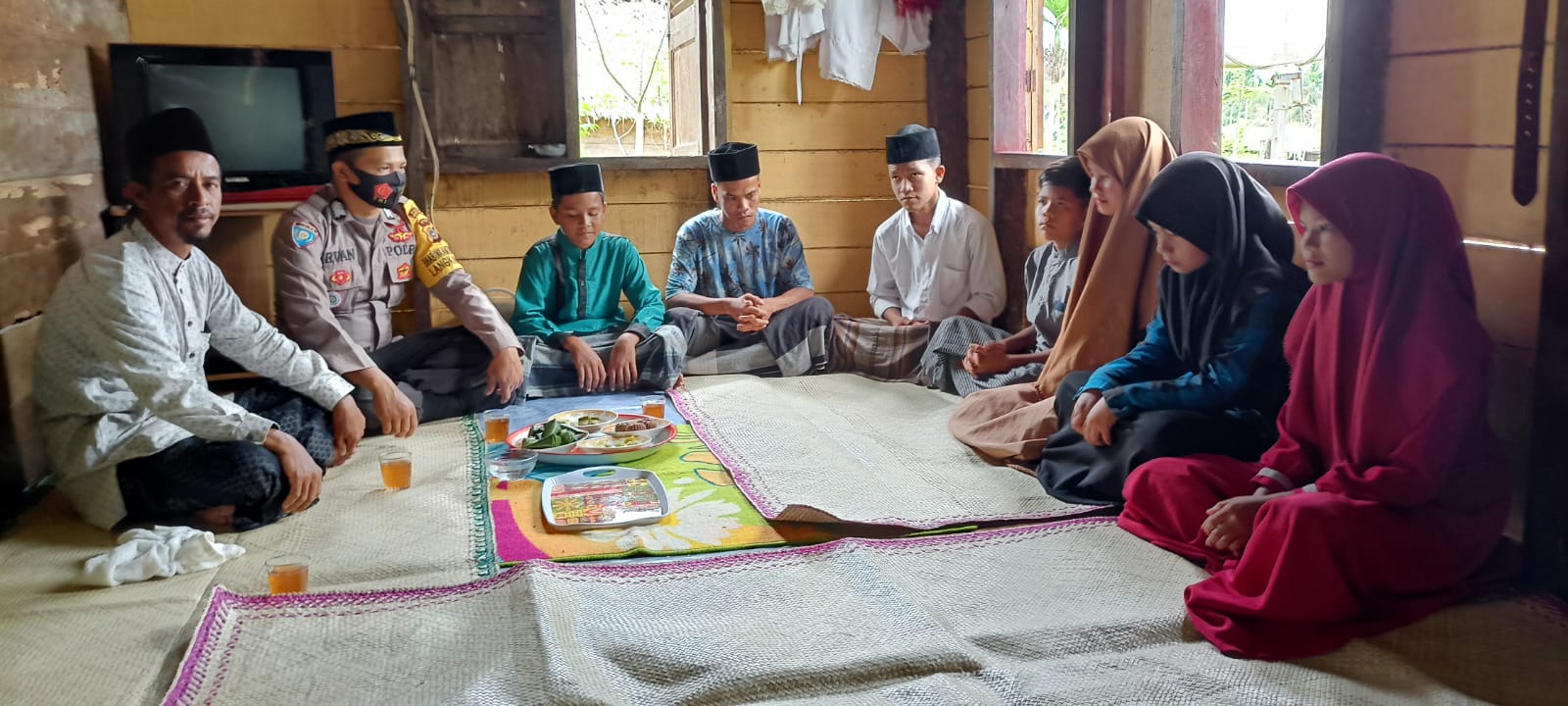 Bripka Irvan Bhabinkamtibmas Polsek Langkahan Sosok  Yang Selalu Peduli Dengan Masyarakat