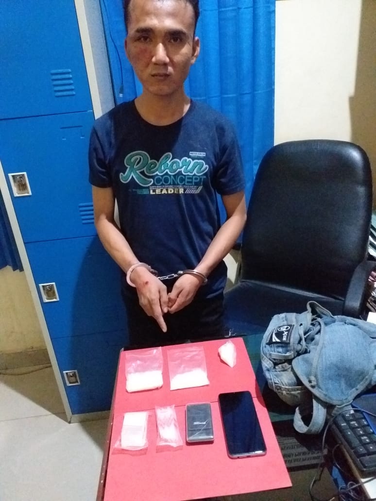 Tim Opsnal Sat Res Narkoba Polres Dumai Kembali Berhasil Membekuk Seorang Pengedar Narkotika Bukan Tanaman Jenis Shabu.