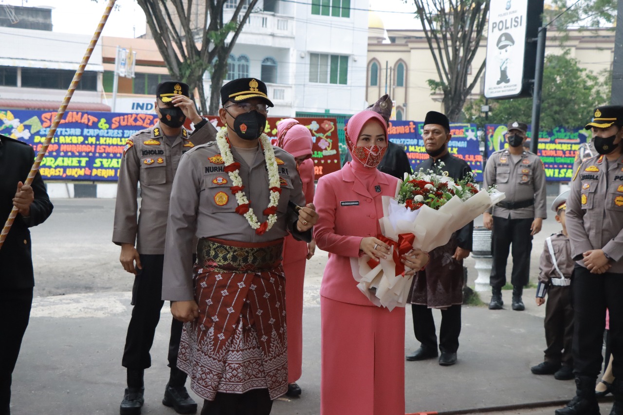 Mapolres Dumai Laksanakan Rangkaian Acara Pisah Sambut Kapolres Dumai dari AKBP Mohammad Kholid, S.I.K kepada AKBP Nurhadi Ismanto, S.H, S.I.K.