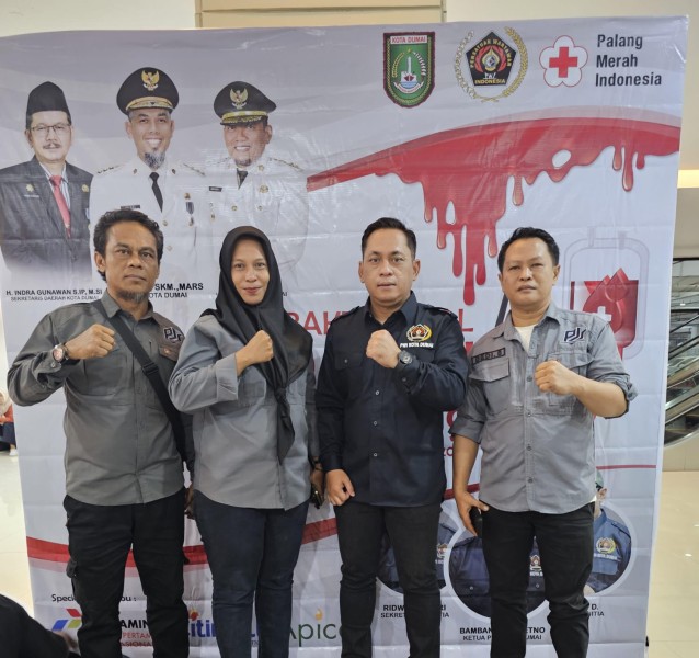 Ketua PJS Kota  Dumai Dedi Saputra  Tunjukkan Komitmen Kemanusiaan dalam Aksi Donor Darah HUT PWI ke-79