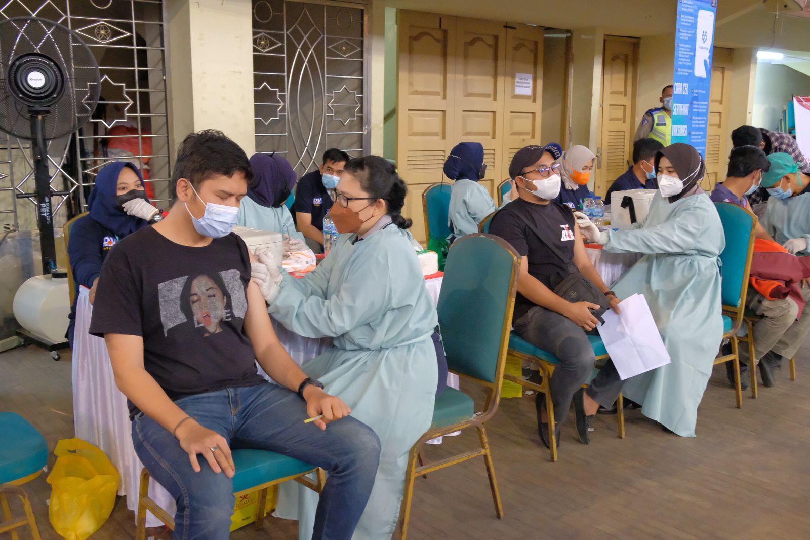 Polda Riau Gandeng Organisasi Kemahasiswaan, Gelar Vaksinasi Di Kampus UIN Suska.