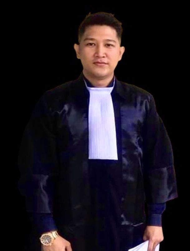Sakti Manurung Advokat/Pengacara Berkomitmen Untuk Menegakkan Hukum Yang Berkeadilan.