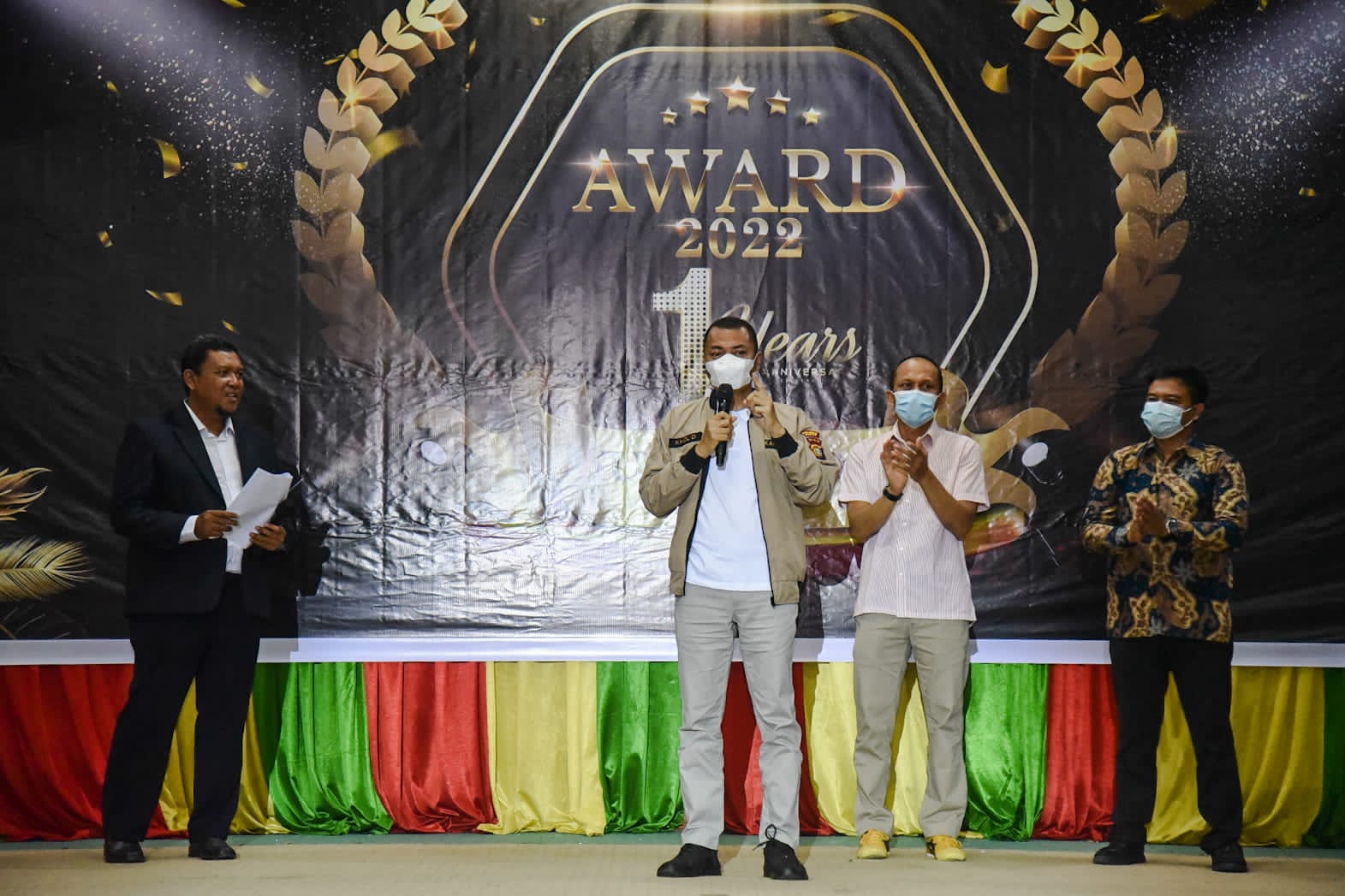 Kupas Media Award 2022, Kapolres Dumai Terima Penghargaan