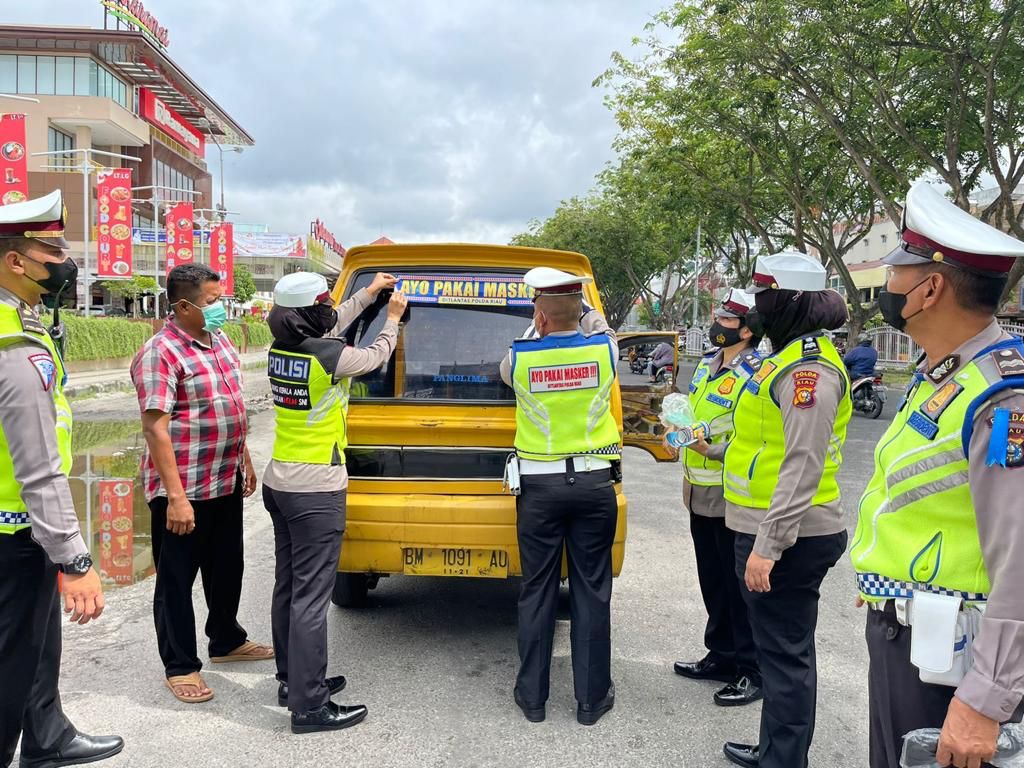 Polda Riau Gelar Operasi Keselamatan Selama Dua Pekan, Patuhi Lalu Lintas dan Protokol Kesehatan.