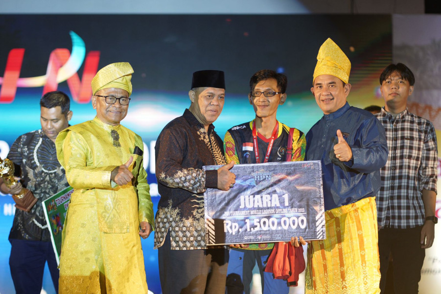 Tak Terkalahkan, Atlet Esports MLBB PWI Dumai Juara 1 di HPN Riau