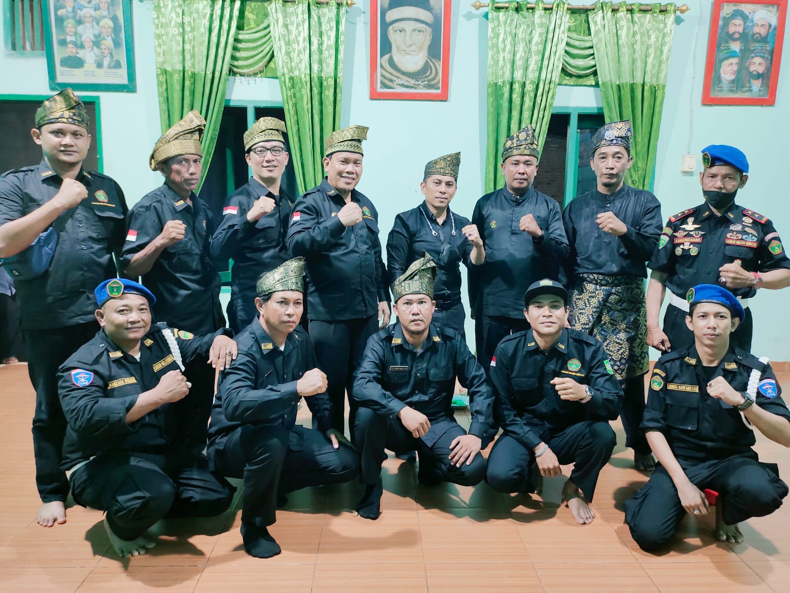 Datuk Danial Serahkan SK Pengurus DPC Lembaga Laskar Melayu Bersatu Sungai Sembilan