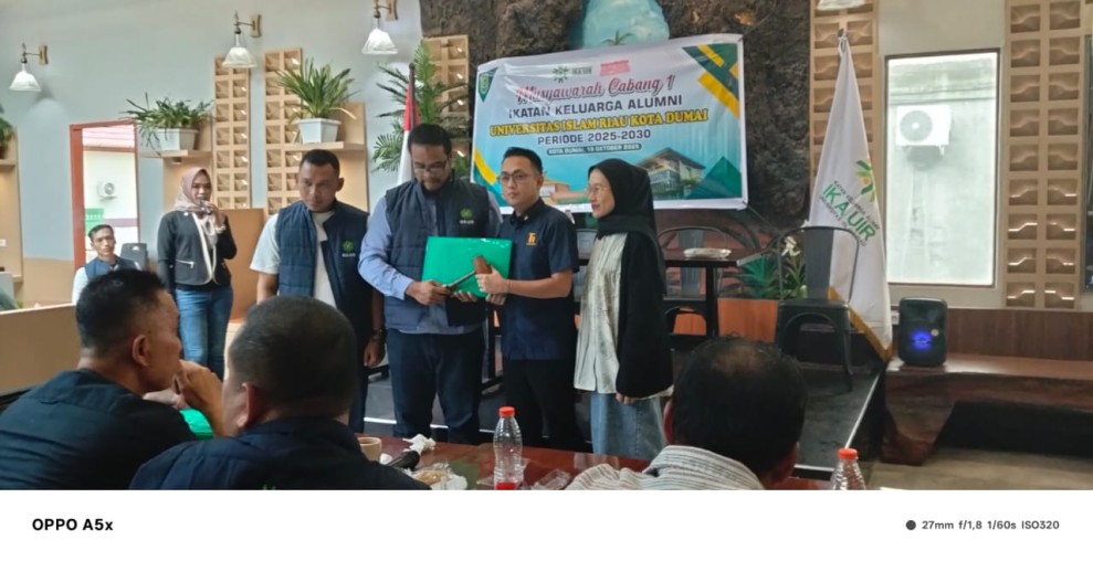 Ketua Terpilih DPC  Ikatan Alumni Universitas Islam Riau Kota Dumai Vincent Moerghasini Periode 2025 -2030