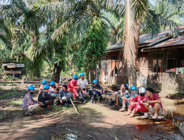 Warga Tanjung Penyebal Tergantung Kepada PT. BIJ