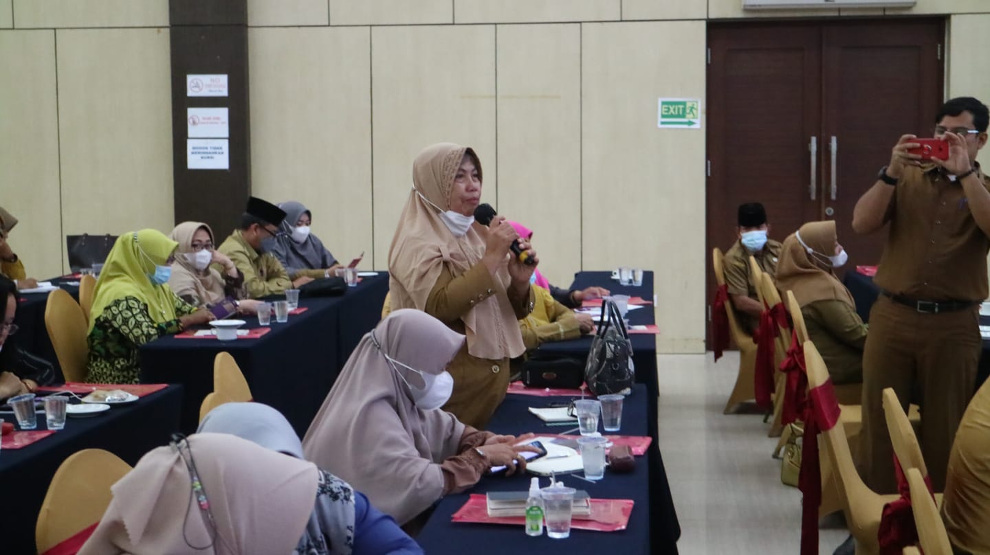 Rapat Koordinasi Kepala Sekolah Jenjang TK, SD & SMP Negeri & Swasta Tahun 2021 dan Pencanangan Jaksa Sahabat Guru
