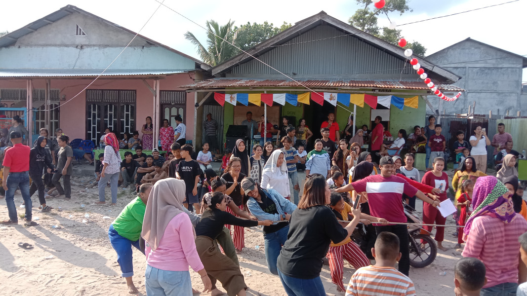 Aksi Ibuk ibuk Dalam Meriahkan HUT RI KE- 78 Jalan Baru Ampang ampang