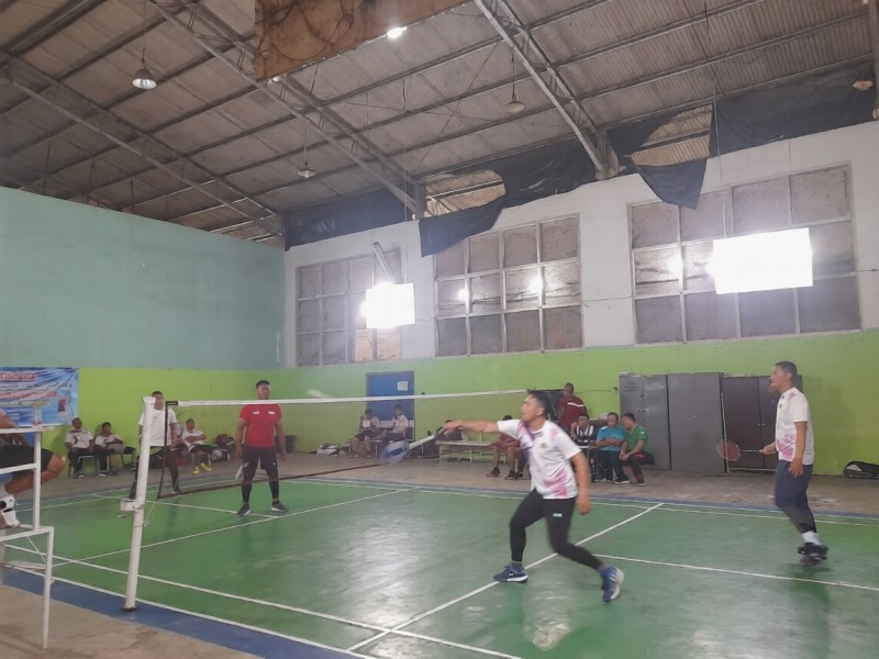Pertamina Patra Niaga RU II Area Pangkalan Brandan Perkuat Kolaborasi dengan Komunitas Olahraga Lewat Edu Wisata dan Exhibition Badminton