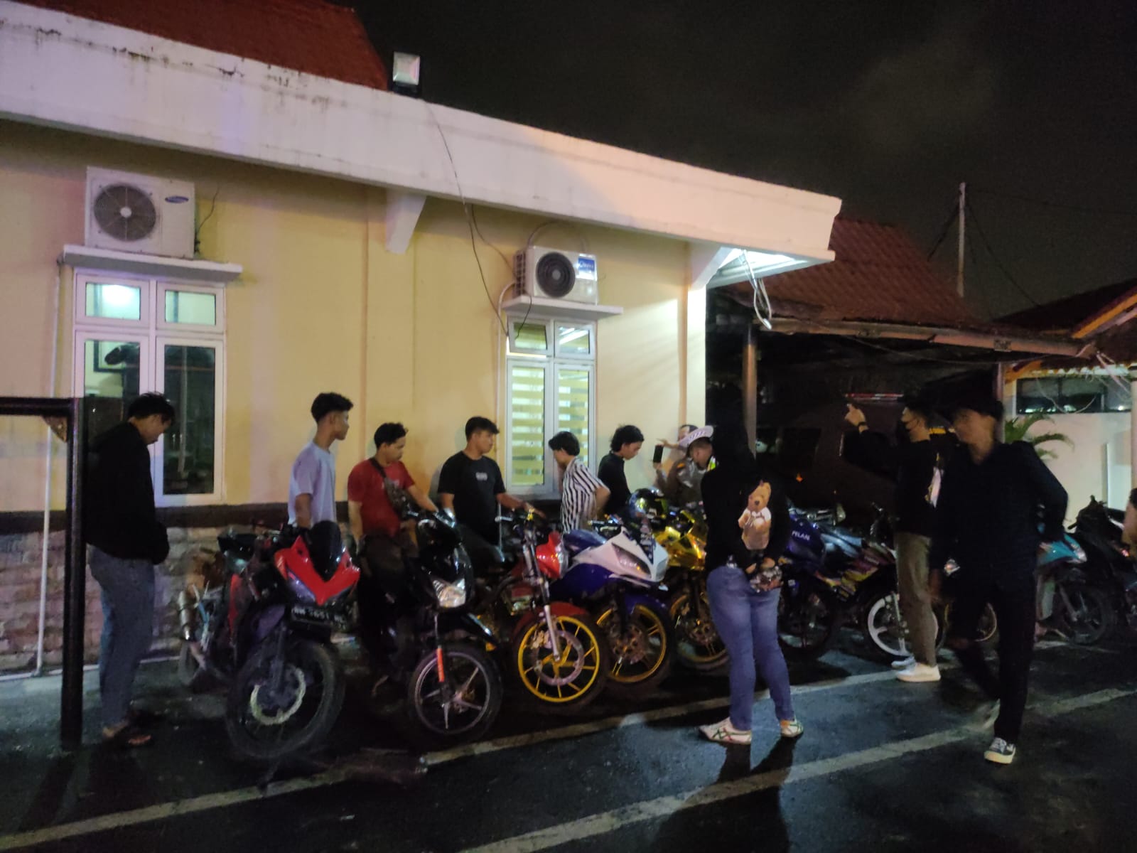 Ciptakan Situasi Kondusif Jelang Perayaan Natal 2022 Dan Tahun Baru 2023 Polres Dumai Tertibkan Knalpot Brong.