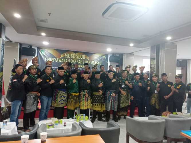 Ketua DPH LAMR Kota Dumai Terpilih Datok H. Zamhur Egab Menyampaikan, Melayu Harus Bersatu.