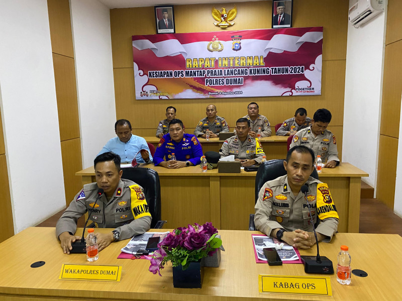 Polres Dumai Melangsungkan Kegiatan Rapat Internal Kesiapan Operasi Mantap Praja Lancang Kuning Tahun 2024