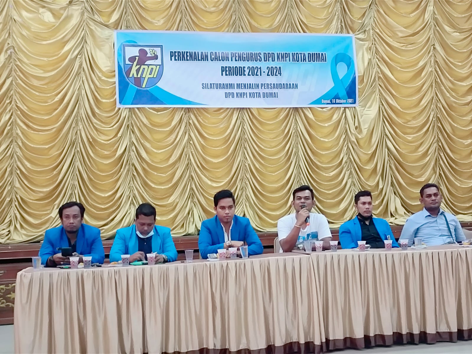 Ketua DPD Komite Nasional Pemuda Indonesia (KNPI) Dumai Rian Dwi A. ST, beserta jajarannya menggelar silaturahmi antar sesama pengurus