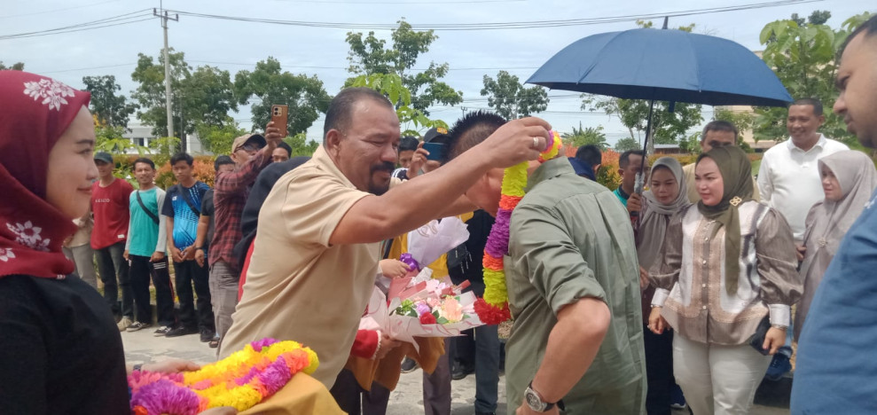 Bupati Silahturahmi Dengan Petugas Kebersihan